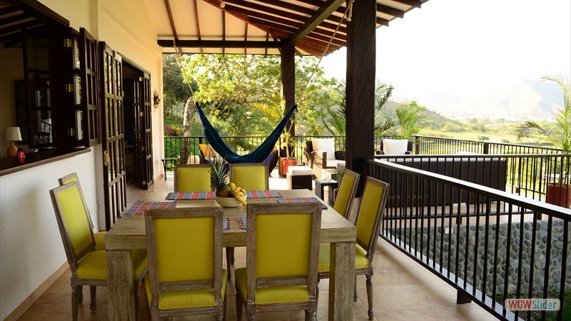 zona de comedor amplia